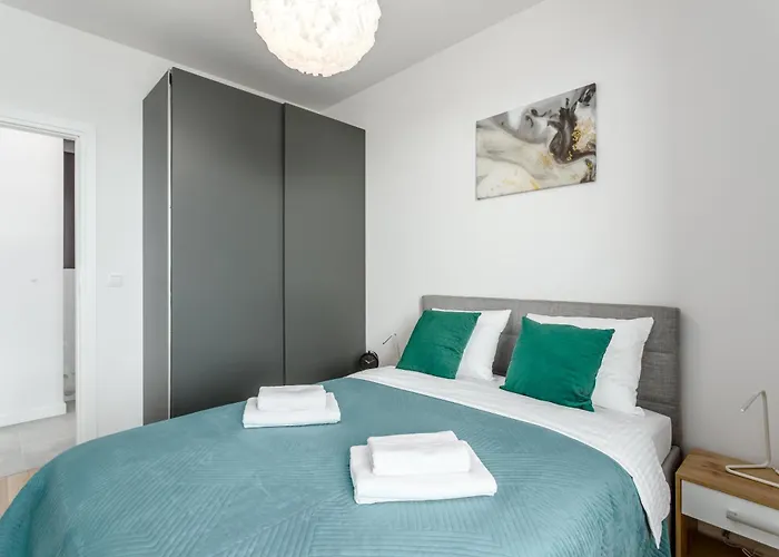 Praga Premium * Warszawa